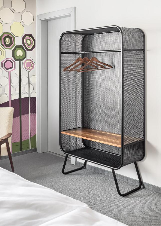 Boutique Hotel Mezi Svy Hradec Králové Dış mekan fotoğraf