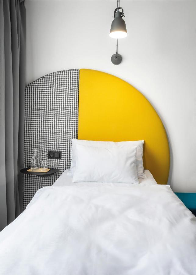 Boutique Hotel Mezi Svy Hradec Králové Dış mekan fotoğraf
