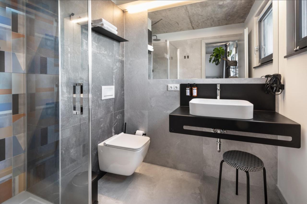 Boutique Hotel Mezi Svy Hradec Králové Dış mekan fotoğraf